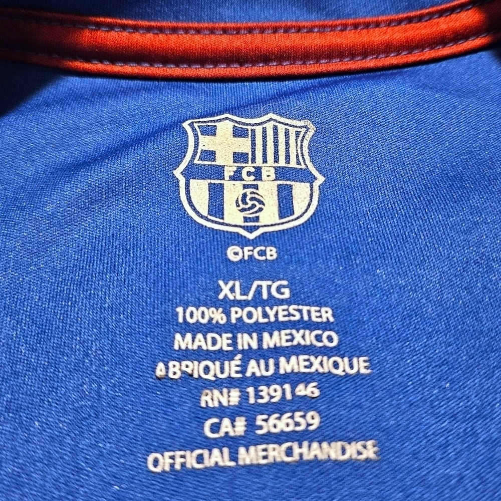 Youth XL Messi FC Barcelona Official Shirt - Authentic FCB Licensed 2016 - Picture 4 of 10